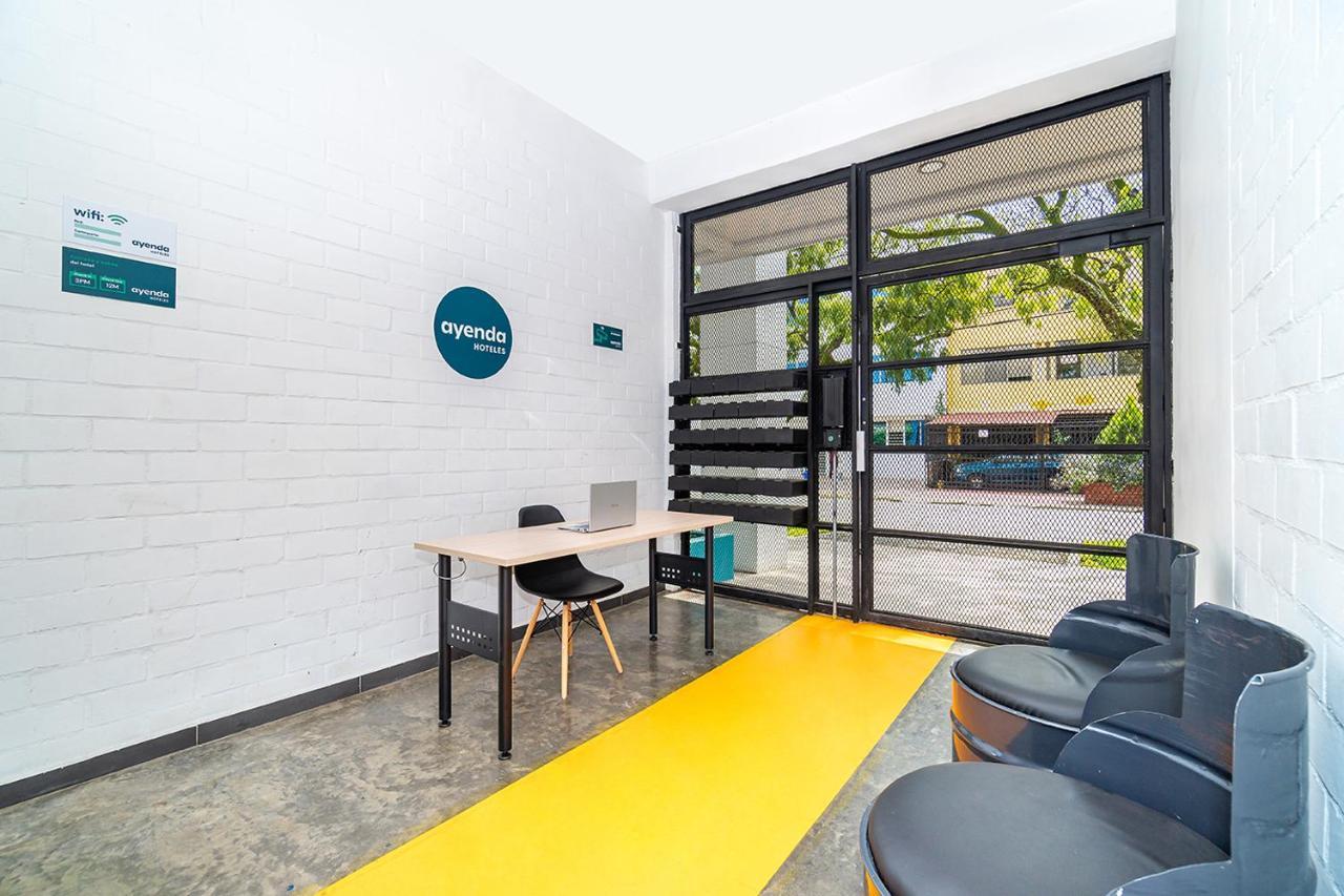 Ayenda Living Box Hotell Cali Eksteriør bilde